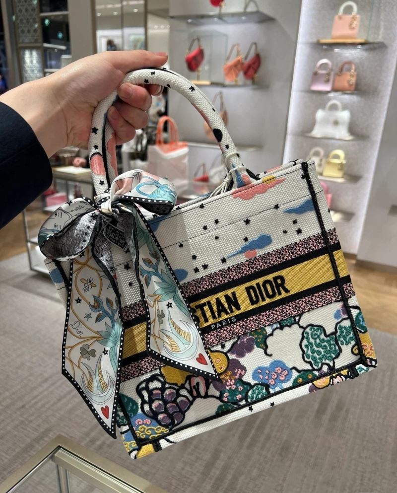 Christian Dior Shopping Bags